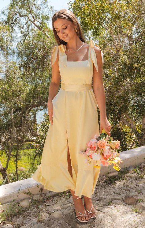 Yellow Bridesmaids Dresses – Show Me Your Mumu Yellow Engagement Dress, Light Yellow Long Dress, Pastel Yellow Dress Formal, Pastel Wedding Guest Dress, Pastel Dress Formal, Pink Aesthetic Dress, Yellow Bridesmaids Dresses, Pastel Yellow Bridesmaid Dresses, Bridesmaid Yellow