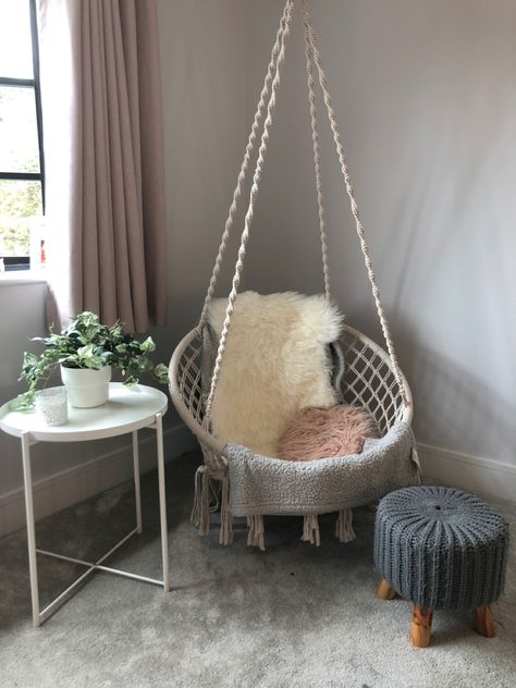 Pink and Grey teen bedroom With hanging chair Hanging Chair Room Ideas, Chair Swings For Bedrooms, Bedroom Ideas Hanging Chair, Hang Chair In Bedroom, Aesthetic Bedroom Gray, Hanging Chair Bedroom Ideas, Hanging Chair Decor Ideas, Hanging Desk Chair, Swings For Room