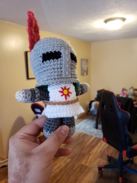 Dark Souls Crochet Pattern, Dark Souls Crochet, Elden Ring Crochet, Video Game Crochet, Knit Top Patterns, Crochet Stitches Guide, Handmade Soft Toys, Handmade Plushies, Fun Crochet Projects