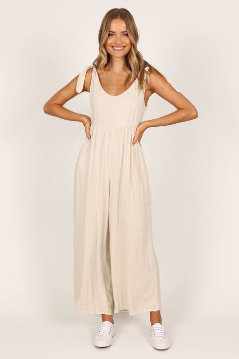 DETAILS
Step up your casual look this season with a linen wide leg jumpsuit. Cut in an easy-to-wear pull on design, it features tie close shoulder straps and an elasticised waist band to create the perfect fit, while functional pockets add practicality.

wide leg style jumpsuit
round neckline
tie close shoulder straps
pull on design
elasticised waist band
functional pockets
relaxed fit
unlined

material - 100% linen









SIZING

model is 5' 8" and wears a Size XS
model stats: bust - 77cm, waist - 24", hips - 36.5"














GARMENT CARE

cold hand wash separately Petal And Pup, Style Jumpsuit, Short Loungewear, Exclusive Clothing, Linen Jumpsuit, Strapless Tops, Dresses By Length, On Design, Wide Leg Jumpsuit