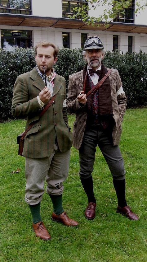 Neofolk Fashion, Flatcaps Men, Male Suits, Tweed Ride, Spirit Photography, Tweed Run, Plus Fours, English Gentleman, Western Costumes