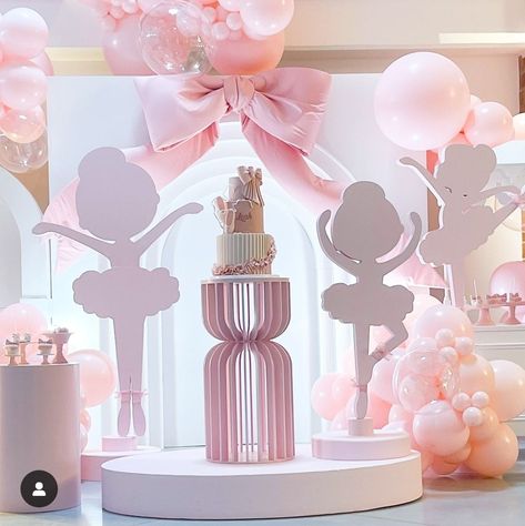 Ballerina Birthday Backdrop, Ballerina Party Theme, Ballerina Birthday Party Decorations, Ballerina Party Decorations, Bow Baby Shower, Ballet Birthday, Ballerina Birthday Parties, Ballerina Party, Ballerina Birthday