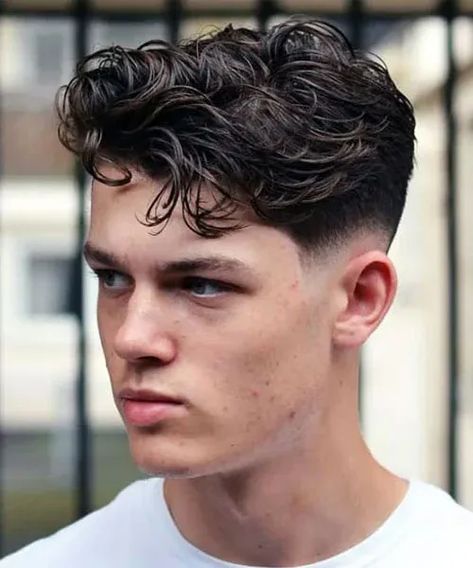 Messy Wavy Hair with Low Bald Fade - Cool Bald Fade Haircuts For Men, Skin Faded Styles #menshaircuts #menshairstyles #fade Hairstyles For Curly Hair Men, Curly Hairstyles 2023, French Haircut, Mens Modern Hairstyles, Men's Curly Hairstyles, Curly Hair Fade, Short Wavy Haircuts, Men Haircut Curly Hair, Wavy Hair Men