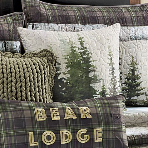 Pine Tree Bedding, Log Cabin Themed Bedroom, Plaid Cabin Decor, Cabin Bedding Ideas, Green Cabin Decor, Lodge Bedroom Ideas, Mountain Decorating Ideas, Cabin Interiors Rustic Decorating Ideas, Cabin Bedroom Ideas Rustic