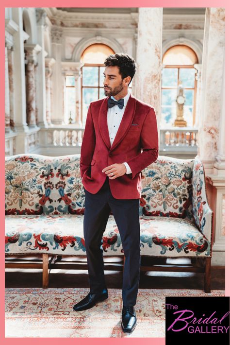 This luxe ruby red suit velvet jacket will have you looking like a million bucks! Red Tux, Velvet Blazer Mens, Male Suits, Velvet Dinner Jacket, Red Velvet Jacket, Mens Formalwear, Patriotic Wedding, Red Tuxedo, Wedding Aesthetics