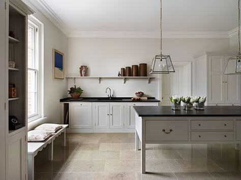 Plain English kitchens (and more recently the company's less-pricey offshoot, British Standard) have struck a chord with designs that have a modern-ru Georgian Kitchen, Plain English Kitchen, Lodge Kitchen, Georgian Interiors, Kitchen Confidential, Plain English, European Kitchens, English Kitchen, English Kitchens