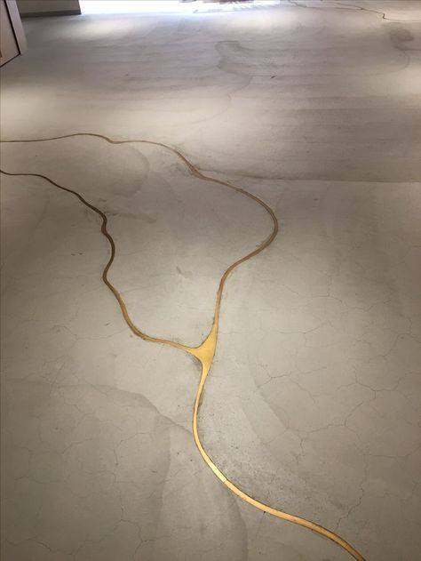 If our concrete floor cracks, we’re doing this to it! It’s concrete with liquid gold to fill the cracks! Hallways Ideas, Concrete Floor, Stained Concrete, Polished Concrete, Concrete Countertops, Floor Patterns, Floor Design, Design Living, Concrete Floors