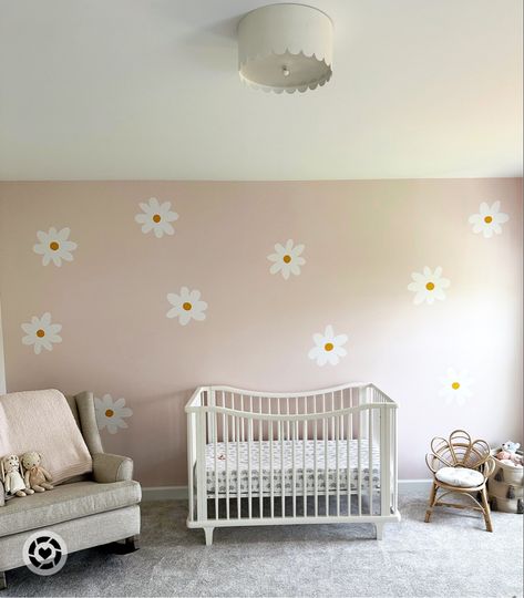 Light Pink Baby Nursery Wall, Nursery Flower Decals, Daisy Decals Bedroom, Boho Accent Wall Nursery, Flower Accent Wall Nursery, Pink Daisy Bedroom, Daisy Accent Wall Nursery, Daisy Wall Nursery, Daisy Flower Nursery Theme