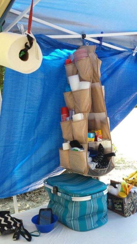 Camping Organization Ideas, Tent Camping Organization, Camping Setup, Camping 101, Camping Set Up, Organizer Ideas, Camping Organization, Popup Camper, Festival Camping