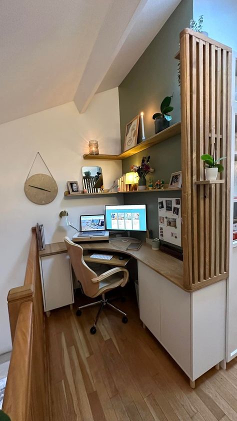 Alcove Desk, Bedroom Office Space, Home Office Guest Room Combo, Home Study Rooms, Girl Room Inspiration, Home Office/guest Room, Home Office Layout, Tiny Apartments, Office Guest Room