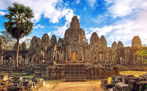 The Four Seasons 2021 Private Jet Itineraries Bayon Temple, Pakse, Tonle Sap, Battambang, Vietnam Airlines, Angkor Wat Temple, Vietnam Voyage, Korat, Kampot