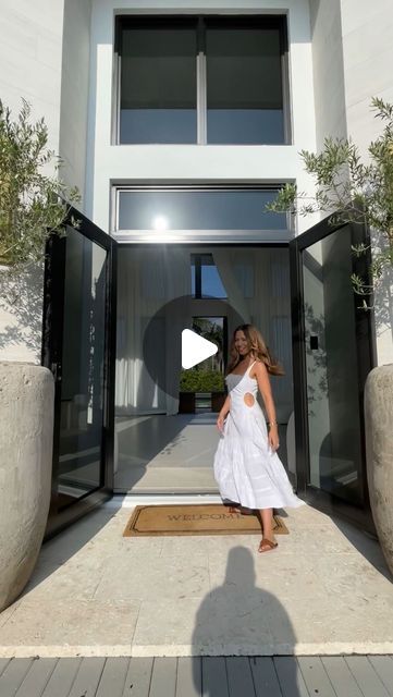 𝐉𝐄𝐒𝐒𝐈 𝐌𝐀𝐋𝐀𝐘 on Instagram: "Welcome home 🤍 Are you ready for the full house tour? 🔑 We have so many new updates and so excited to share!" Jessi Malay, Full House, House Tour, Welcome Home, House Tours, So Excited, To Share, On Instagram, Quick Saves