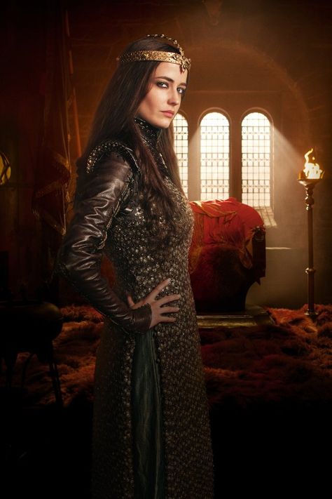 Eva Green - Camelot (2011) as Morgan. She plays great evil witch characters, like in the movie Dark Shadows. Eva Green Camelot, Morgan Le Fay, Eva Green, Casino Royale, Actrices Hollywood, French Actress, Serie Tv, Celebrities Female, Actors & Actresses