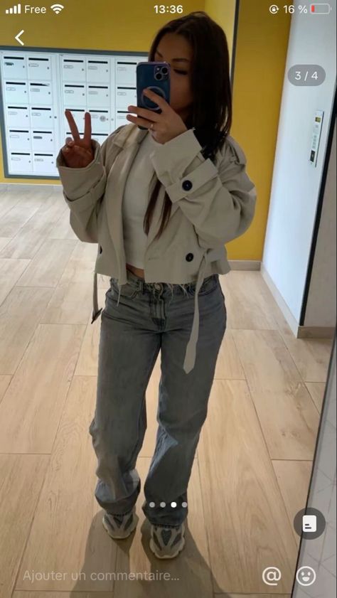 Jean Bleu Outfit, Outfit Jean Bleu, Gallery Dept Outfit, Court Outfit, Outfit Jean, Street Style Outfits Casual, Mode Ulzzang, Outfits Nyc, Zara Drip