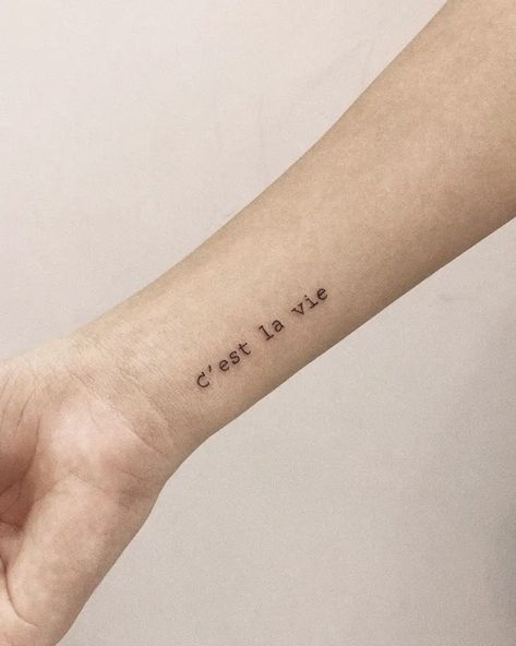 C'est la vie Tattoo 2 Cest La Vie Tattoo, Minimalist Tattoo Ideas With Meaning, La Vie Tattoo, Life Goes On Tattoo, Tattoo Ideas Minimalist, Tattoo Ideas With Meaning, Tattoos Creative, Minimalist Tattoo Ideas, Henna Inspo