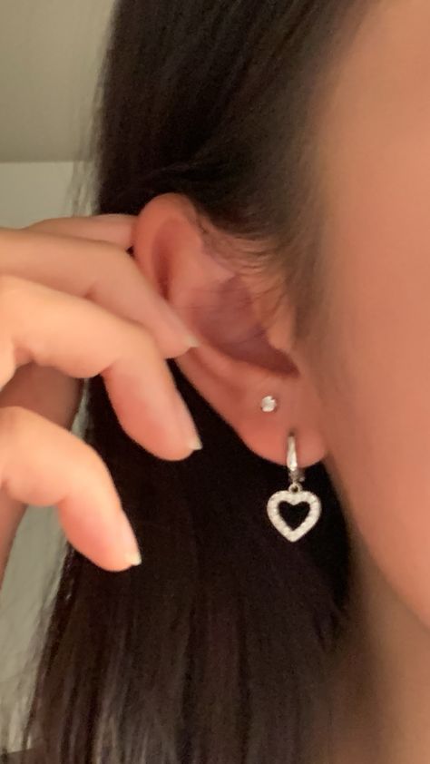 2nd Ears Pierced, Earrings 2 Holes Silver, Ear Double Piercing, Two Love Piercings, Second Ears Pierced, Two Ear Piercings Aesthetic, Earring Inspo Doubles, 2 Piercing Ear, Double Ears Pierced