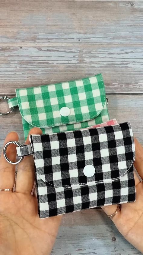 tendersmile.handmade | Easy to make!!💐 How to make an unlined canvas tote bag #shorts #shortsvideo #sewingtutorial #reels #tendersmilehandmade | Instagram Tendersmile Handmade, Mini Pouch Bag, Coin Purse Pattern, Coin Purse Tutorial, Mini Hand Bag, Cute Coin Purse, Purse Tutorial, Fabric Wallet, Diy Bags Patterns