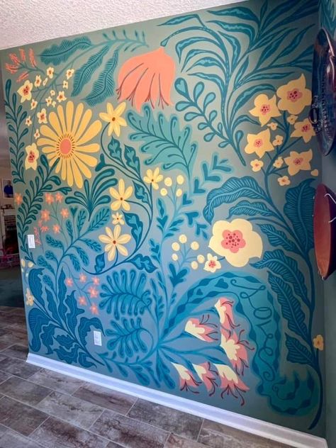 Bed Wall Mural, Guest Room Mural, Funky Mural Ideas, House Murals Interiors, Front Door Painting Ideas Creative, Floral Wall Painting Ideas, Interior Mural Ideas, Floral Mural Painting, Basement Mural