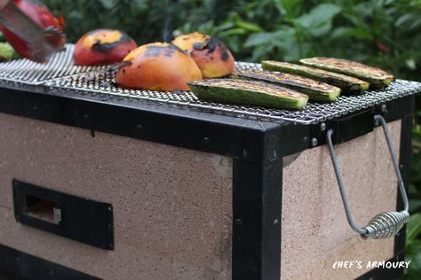 Japanese BBQ - Konro, Hibachi, Shichirin - Take your pick Bbq Prawns, Japanese Hibachi, Hibachi Grill, Propane Grill, Cast Iron Grill, Grill Cover, White Charcoal, Japanese Restaurant, Barbecue Grill