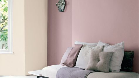 Dulux Trade Heritage Dusted Heather Pink Painted Walls, Blue Ceilings, Deco Rose, Pink Living Room, Rose Wall, Neutral Bedroom, Grey Pillows, Art Deco Home, Pink Walls