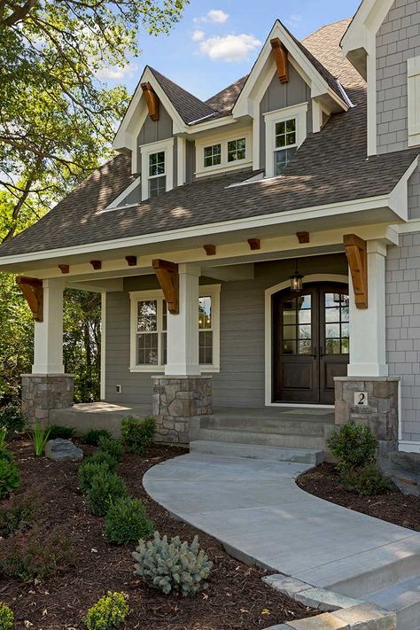 Craftsman Home Exterior, House Paint Color Combination, Exterior House Color, Craftsman Exterior, Home Exterior Makeover, Cape Cod House, Craftsman Style Homes, Exterior Paint Colors For House, Modern Farmhouse Exterior