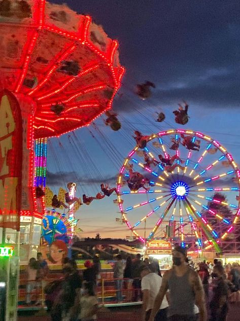 Washington State Fair September 2021 Photo by Grace Summer Bucket Lists, Fair Pictures, Fair Rides, Summer Fair, Carnival Rides, Fun Fair, Beach Reading, The Fair, State Fair