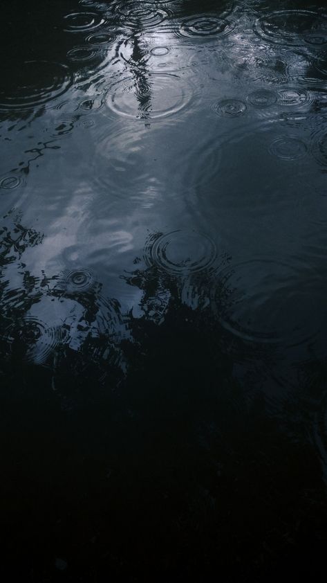 Rain, aesthetic, photography, nature, beautiful Dark Peaceful Wallpaper, Black Water Wallpaper, Dark Water Aesthetic, Dark Rain Aesthetic, Rain Asthetic, Rain Aesthetics, Rain Background, Favorite Weather, Aesthetic Rain