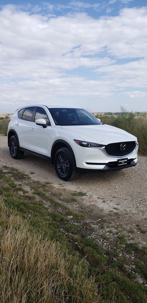 Mazda Suv Cx5, White Suv Cars, Mazda Car Aesthetic, Mazda Cx5 Aesthetic, White Mazda Cx5, Aesthetic Car Exterior, White Suv Aesthetic, Mazda Cx5 2024, Small Suv Cars For Women