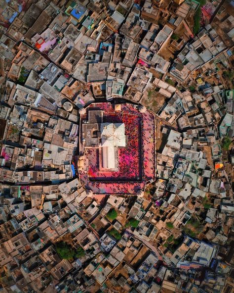 National Geographic India on Instagram: “Colour us happy as we celebrate the festival of colours. 🧡💚💛 . Pictured here is the village of Nandgaon, India, celebrating Lathmar Holi.…” Lathmar Holi, Festival Of Colours, Color Festival, The Festival, The Village, National Geographic, City Photo, This Is Us, India