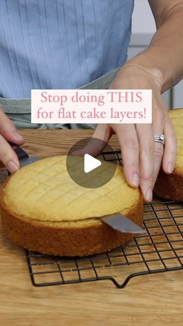 How To Bake Flat Cake Layers, Checkerboard Cake Tutorial, Half Cake Decorating Ideas, Freezing Cake Layers, How To Assemble A Layer Cake, 6" Cake, Diy Birthday Cake Decorating Ideas, Easy Cake Piping Designs, Cake Decorating With Strawberries