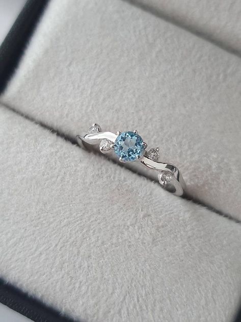 Expensive Diamond Rings, Cute Promise Rings, Expensive Diamond, Cute Engagement Rings, Gold Rings Jewelry, Girl Needs, Girly Accessories, Dream Engagement Rings, Fancy Jewellery