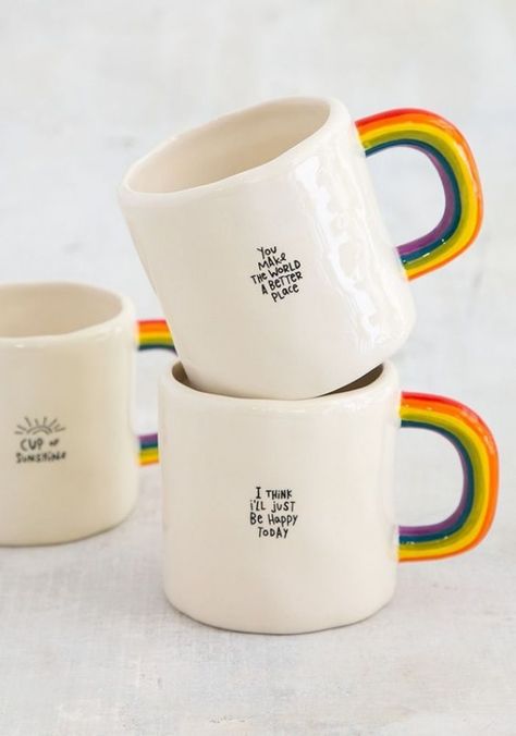 Kaffe Humor, Diy Keramik, Mugs Unique, Rainbow Mug, Unique Mugs, Tanah Liat, Tassen Design, Painted Mugs, Cute Coffee Mugs