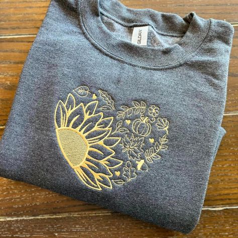 Sweatshirt. S, M, L, XL. Grey sweatshirt with gold embroidery Sunflower Fall heart Embroidery Sunflower, Gold Embroidery, Slip Stitch, Grey Sweatshirt, Sunflower, Embroidery, Sweatshirts, Grey, Gold