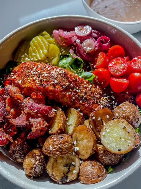 Salmon Burger Bowl — AllTypesOfBowls Salmon Burger Bowl, Marinated Onions Recipe, Marinated Onions, Types Of Bowls, Bibb Lettuce, Burger Bowl, Salmon Burger, Potatoes Tomatoes, Roasted Baby Potatoes