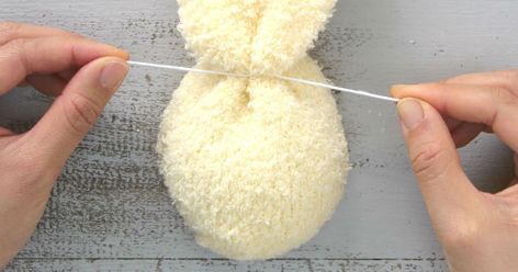 Sock Chicken, Easter Diy Gifts For Kids, Sock Chicken Diy, Easter Chicks Crafts, Sock Bunny Diy How To Make, Easter Chick, Easter Chicks Diy, How To Make A Stuffed Animal Out Of A Sock, Baby Chick Craft