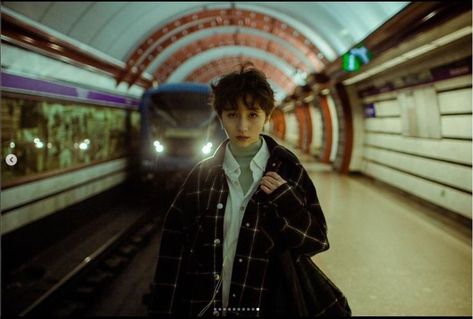 Metro Photoshoot, Metro Photography, Metro Paris, City Shoot, Portrait Photography Men, Subway Station, Street Portrait, U Bahn, Film Inspiration