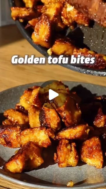 Veganfoodscoop | Food for everyone 🌱 | GOLDEN TOFU BITES 🌱 

You don’t have to be a chef to make tofu taste good! This is one of my new favorite ways to prepare it. 😋
Much love... | Instagram Tofu Bites, Tofu Recipes Vegan, Meatless Main Dishes, Vegan Meal Plans, Vegan Cookbook, Low Fodmap Recipes, Vegetarian Cooking, Tofu Recipes, Vegan Dishes