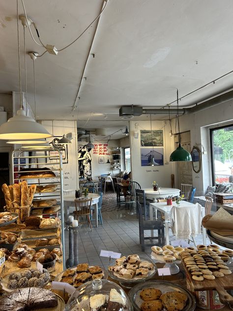 Microbakery Design, Cozy Bakery Aesthetic, Bakery Outside, Cottage Bakery Aesthetic, Coffee Shop And Bakery Aesthetic, Bakery Workshop, European Bakery Aesthetic, Small Town Bakery Aesthetic, Bakery In France Aesthetic