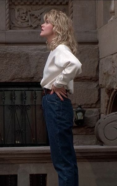 sally albright in 'when harry met sally' idk loved her style in a lot of this film tbh Meg Ryan 80s Style, Sally From When Harry Met Sally Outfits, Sally Albright Hair, Meg Ryan Hair When Harry Met Sally, Nora Ephron Fashion, Meg Ryan Movie Outfits, When Sally Met Harry, 70s Movies Fashion, Nora Ephron Outfits