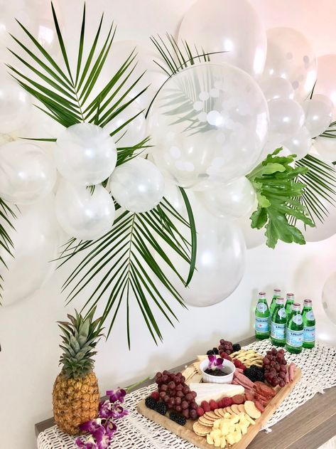 Tropical Chic Party | Oh How Charming by Lauren Tropical Chic Party, Tropisk Fest, Schnee Party, Engagement Party Decorations Diy, Charcuterie Table, Baby Decorations, Tropical Theme Party, Diy Natal, Tropical Birthday Party