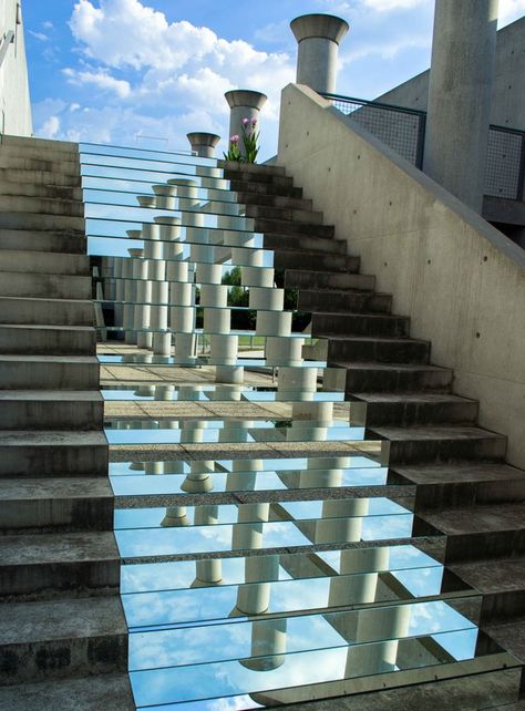 Heaven on Earth | Shirin Abedinirad | Archinect Land Art, Foto Scale, Mirror Stairs, Interaktives Design, Mirror Installation, Sculpture Installation, Mirror Art, Light Installation, Heaven On Earth