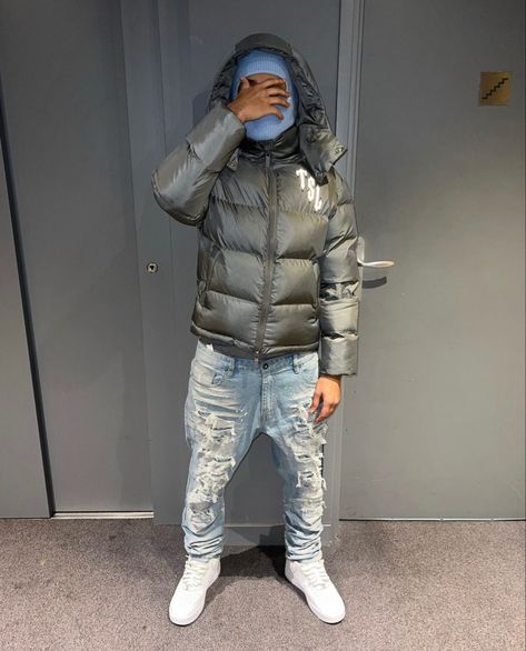 Uk Drip Jeans, Drip Jeans, Slim Jeans Outfit, Drill Man, Drip Fits, Drippy Outfit, Jeans Outfit Men, Ripped Men, Light Skin Men