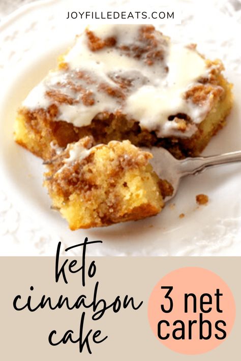 Keto Cinnamon Roll Cake Recipe, Keto Cinnamon Roll Cake, Thm Muffins, Keto Cinnamon Roll, Cinnamon Filling, Keto Muffins, Thm Breakfast, Keto Cakes, Keto Cinnamon