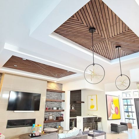 Selhorst Woodworks on Instagram: “Wood on the ceiling?? The answer is YES! . . . #wood #woodceiling #woodworking #woodstain #carpentry #carpenter #ceiling #ceilingdesign…” Siling Dijain Wood, Veneer Groove Pattern Ceiling, Diagonal Ceiling Design, Ceiling With Wood Design, Wood False Ceiling Living Rooms, Wooden Kitchen Ceiling Ideas, Wooden Ceiling Pattern, Ceiling Cladding Ideas, Wooden False Ceiling Design For Bedroom