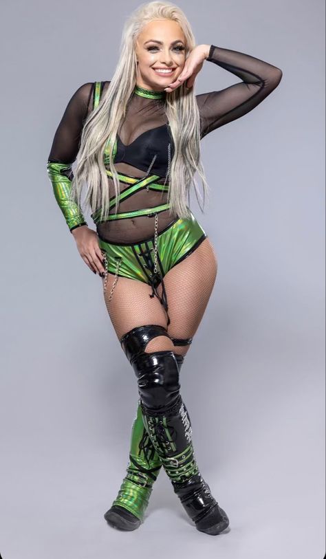 liv morgan Gionna Daddio, Wwe Outfits, Lilly Pulitzer Outfits, Wwe Women's Division, Aimee Garcia, F Men, Wwe Female, Wwe Women, Liv Morgan