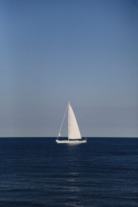 Blue Stripes Aesthetic, Classy Blue Aesthetic, Clean Aesthetic Blue, Serenity Blue Aesthetic, Boat Reference Photo, Sailor Core Aesthetic, Clean Blue Aesthetic, Blue Feminine Aesthetic, Calm Blue Aesthetic