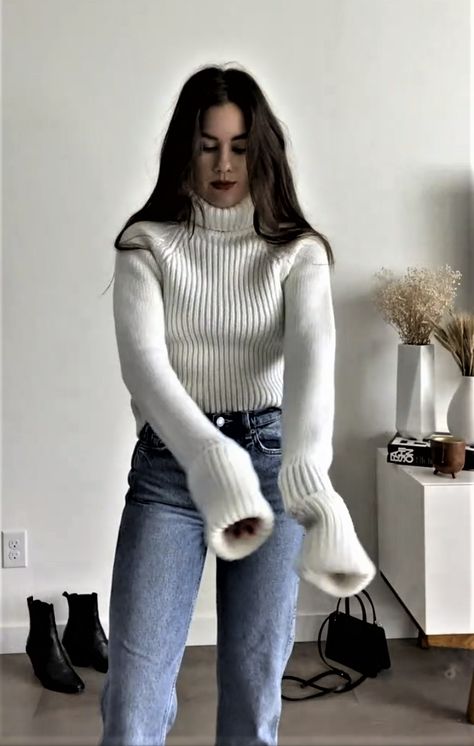 Bell Sleeve Sweater, Ladies Turtleneck Sweaters, Thick Sweaters, Polo Neck, Catsuit, Sweater Fashion, Turtleneck Sweater, Bell Sleeves, Sweater Outfits