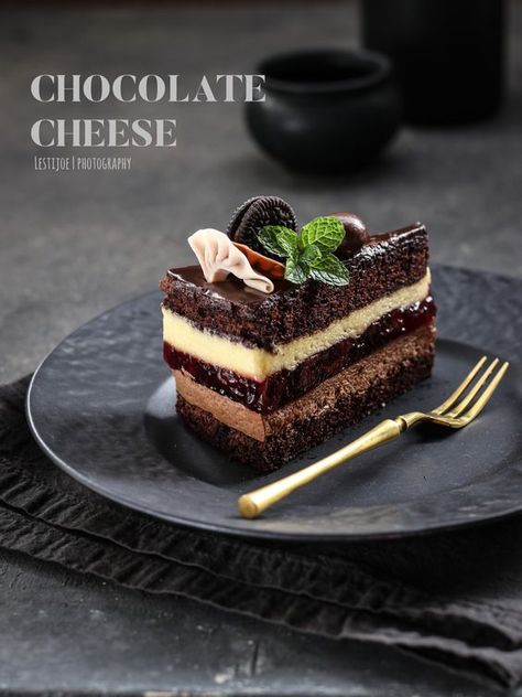 Sweet dessert Aesthetic Desserts Photography, Cake Photoshoot Ideas, Dessert Photoshoot, Food Photography Cake, Sweets Photography, Food Photography Dessert, Food Photography Composition, Cake Photoshoot, Food Photoshoot