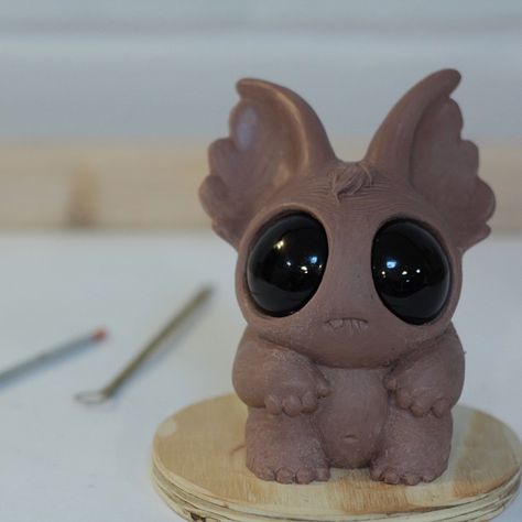 New critter sculpt in progress using Monster Clay. #monsterclay #notchocolate Morning Scribbles, Chris Ryniak, Monster Clay, Ceramic Monsters, Clay Monsters, Clay Dragon, Polymer Clay Sculptures, Polymer Clay Animals, Cute Polymer Clay