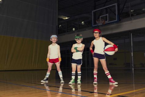 80s kid Decades Day Outfits For Boys, Nerd Photography, Athlete Costume, Decades Day Spirit Week, Decades Day Outfits, Decades Day, Basketball Game Outfit, Throwback Outfits, Ball Costume